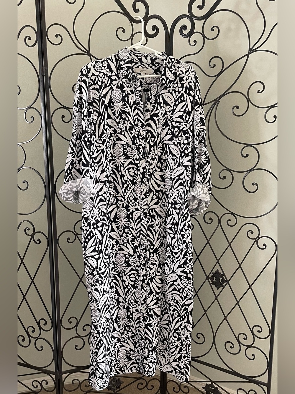 LOFT Black & White Floral Button-Front Long Sleeve Dress